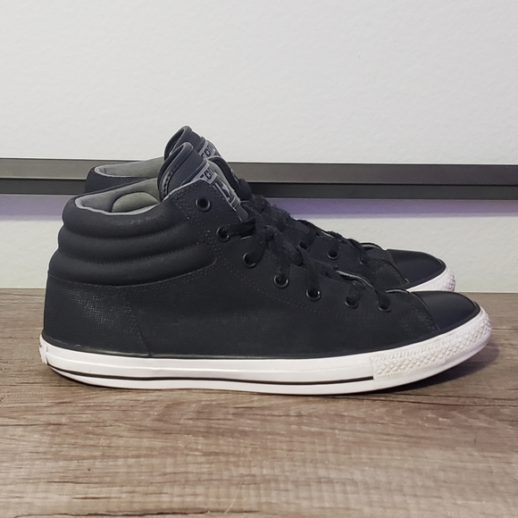Converse Chuck Taylor All-Star 2, Men's Athletic Shoes Size 12. Great condition - Picture 3 of 8